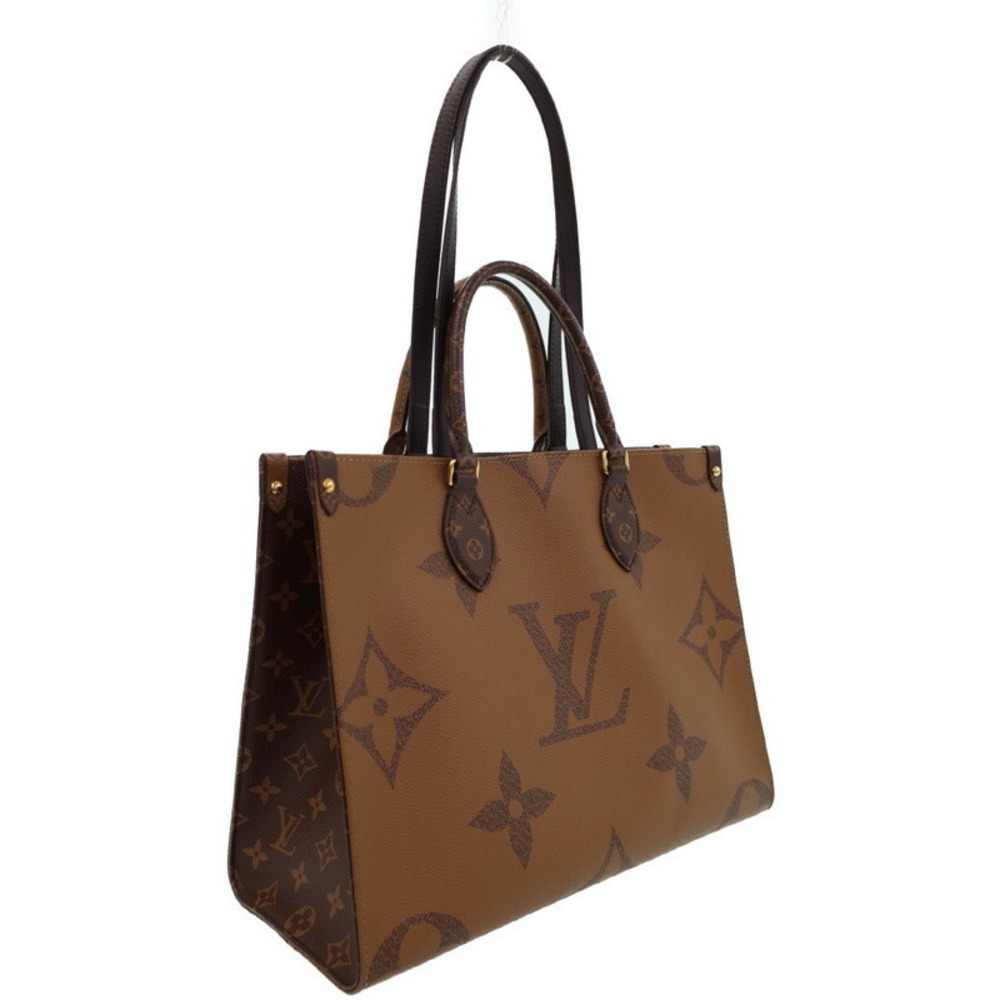 Louis Vuitton the Monogram Bag Giant Go On